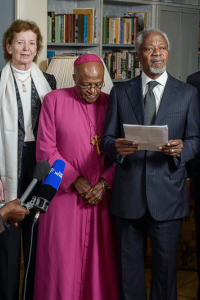 2013 12 10  Johannesburg  Mandela  Elders  Kofi Annan Statement  Johann Barnard  The Elders 0221
